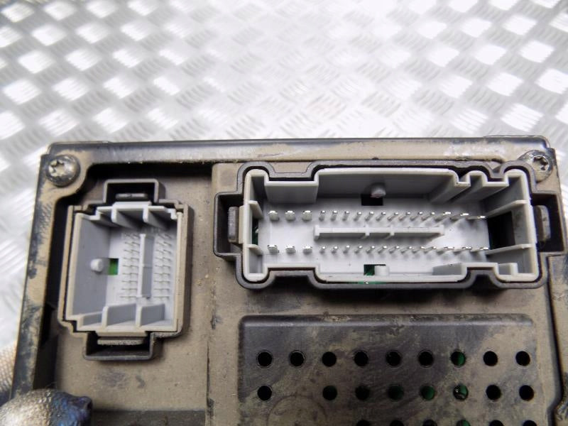 VOLVO V70 II MODULE CEM 30786475