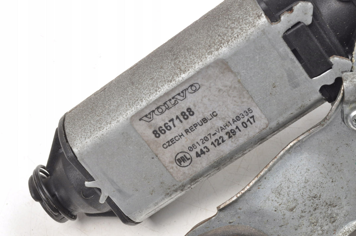 VOLVO V70 II XC70 REAR WIPER MOTOR 8667188 STATION WAGON