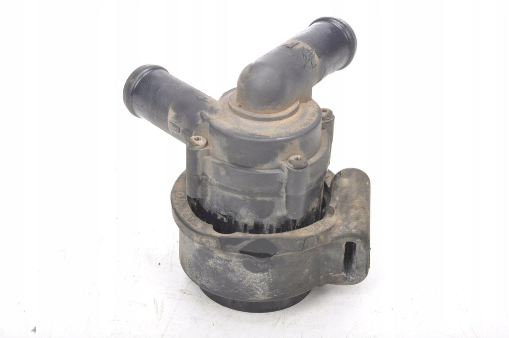 VOLVO V70 III 2.0 D3 D4 WATER PUMP 1319710