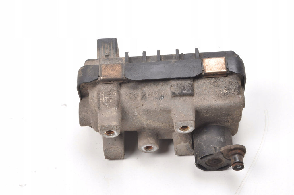 VOLVO V70 III CONTROLLER TURBINE SETTER 6NW009543 G27