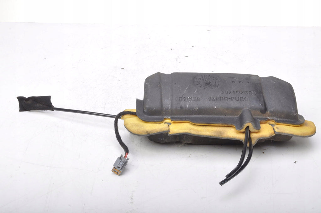 VOLVO V70 III FLAP MECHANISM 30716759