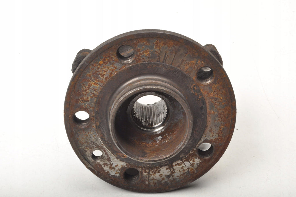 VOLVO V70 III REAR HUB RIGHT STATION WAGON