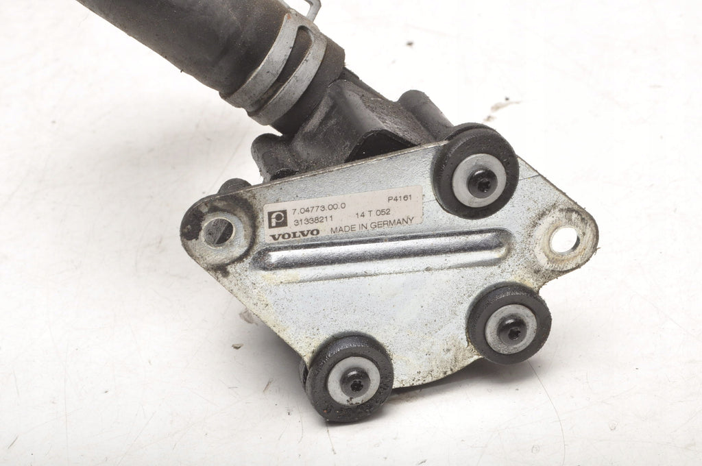 VOLVO V70 III S80 II 2.0 D4 181 KM WATER PUMP 31338211