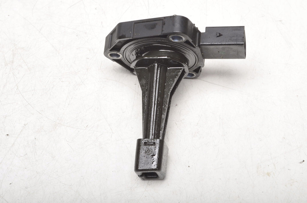 VOLVO V70 III S80 II 3.2 24V OIL LEVEL SENSOR 7G9N-6C624-AB