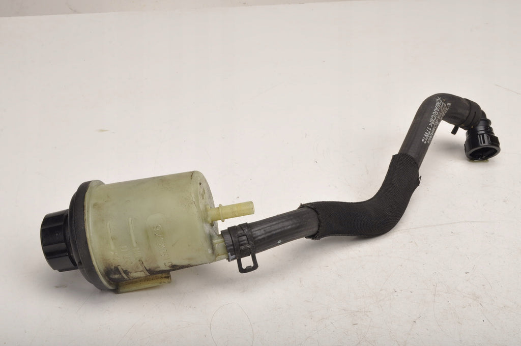 VOLVO V70 III S80 II BOOSTER FLUID RESERVOIR 31302948
