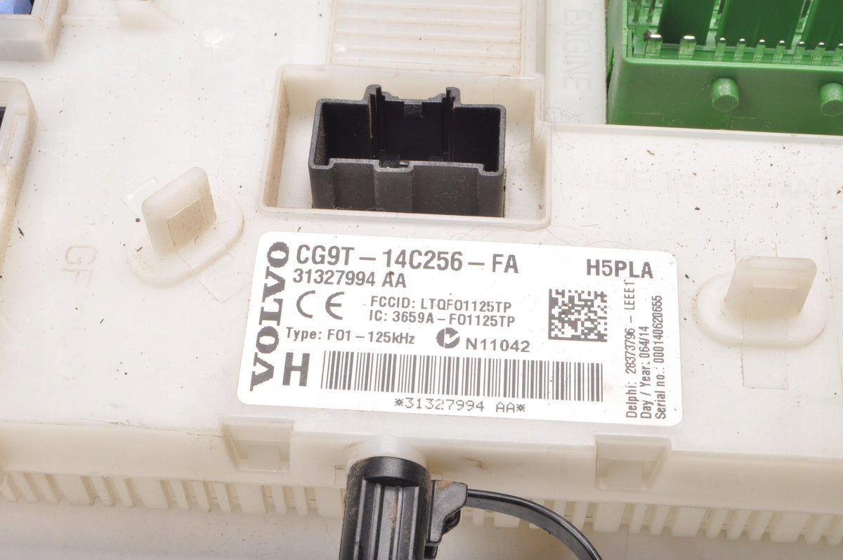 VOLVO V70 III S80 II BOX MODULE BSI 31327994 31327994AA