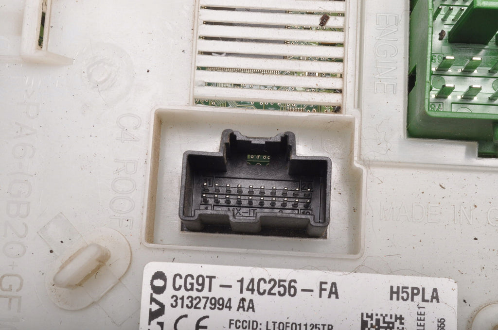 VOLVO V70 III S80 II BOX MODULE BSI 31327994 31327994AA