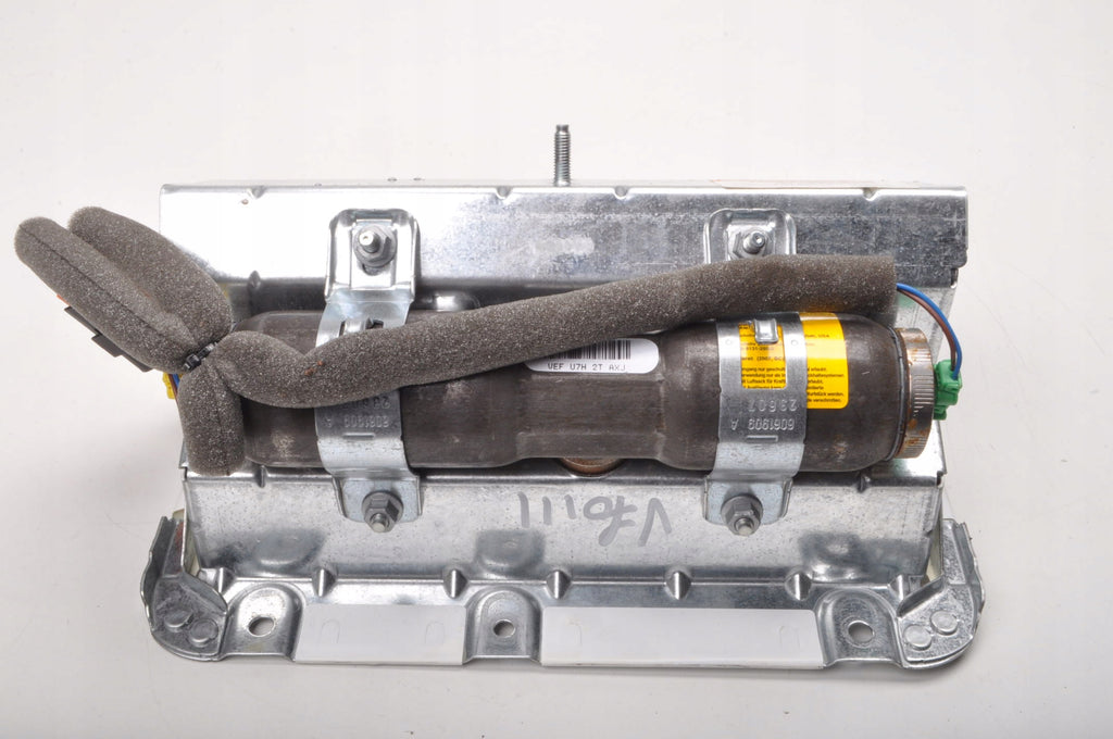 VOLVO V70 III S80 II PASSENGER AIRBAG 30721035