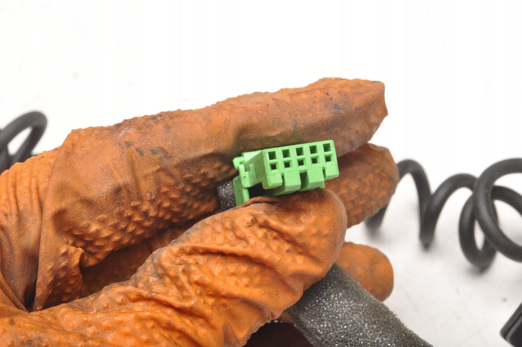 VOLVO V70 III S80 II PHONE EARPHONE