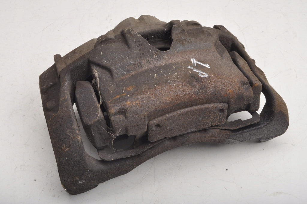 VOLVO V70 III S80 II S60 II V60 2.0 D3 BRAKE CALIPER LEFT FRONT 945