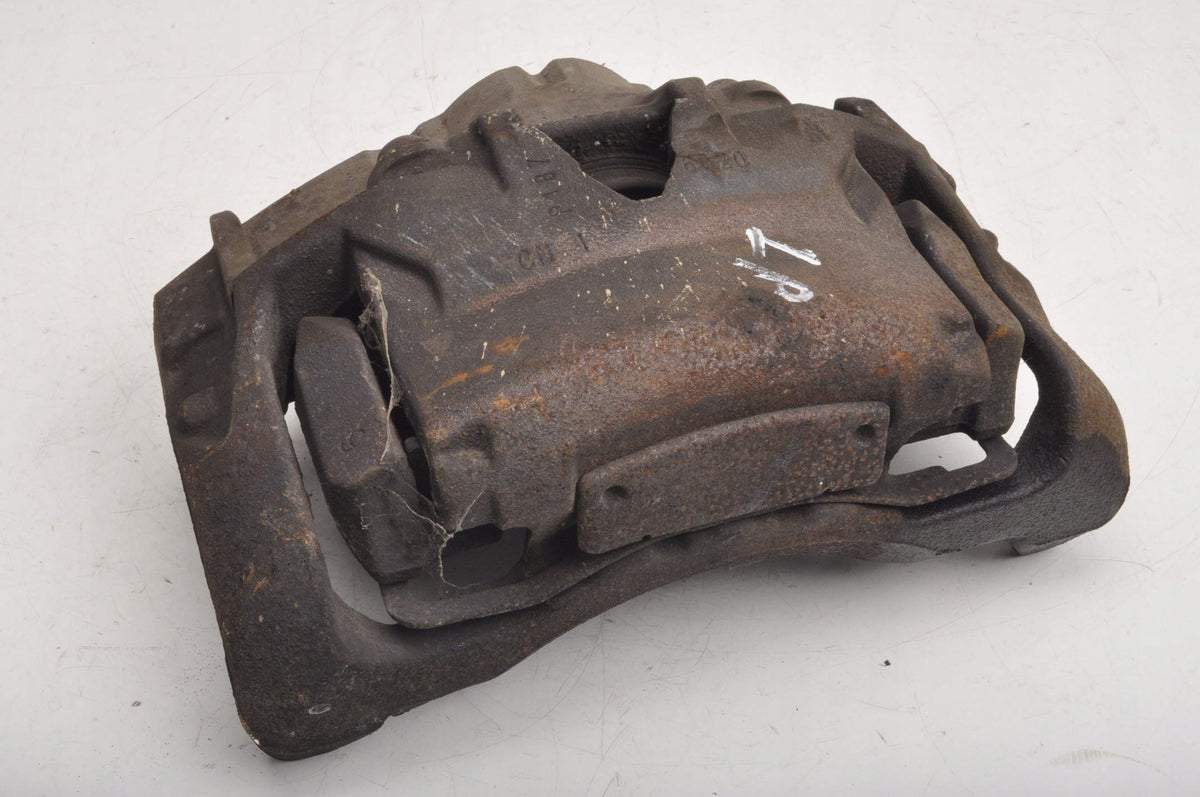 VOLVO V70 III S80 II S60 II V60 2.0 D3 BRAKE CALIPER LEFT FRONT 945