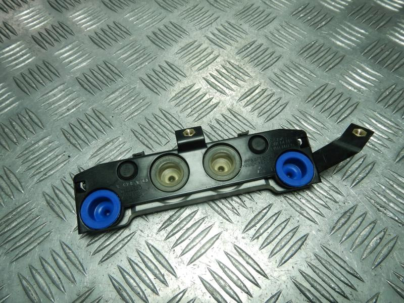 VOLVO V70 III TAILGATE LOCK 31218553