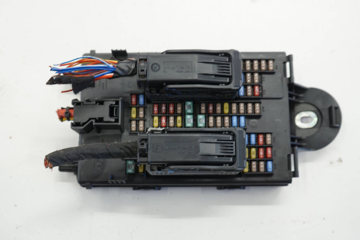 VOLVO V90 19R 2.0 T6 BOX FUSE BOX 31346672