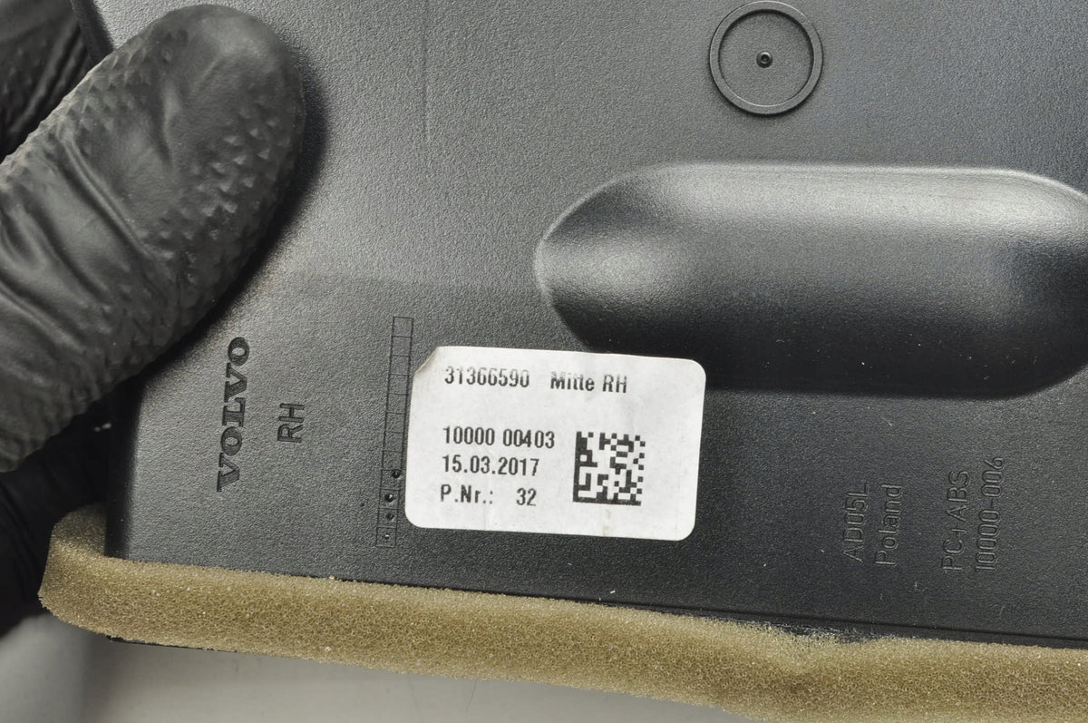 VOLVO V90 II AIR VENT 31366590 RIGHT CENTER