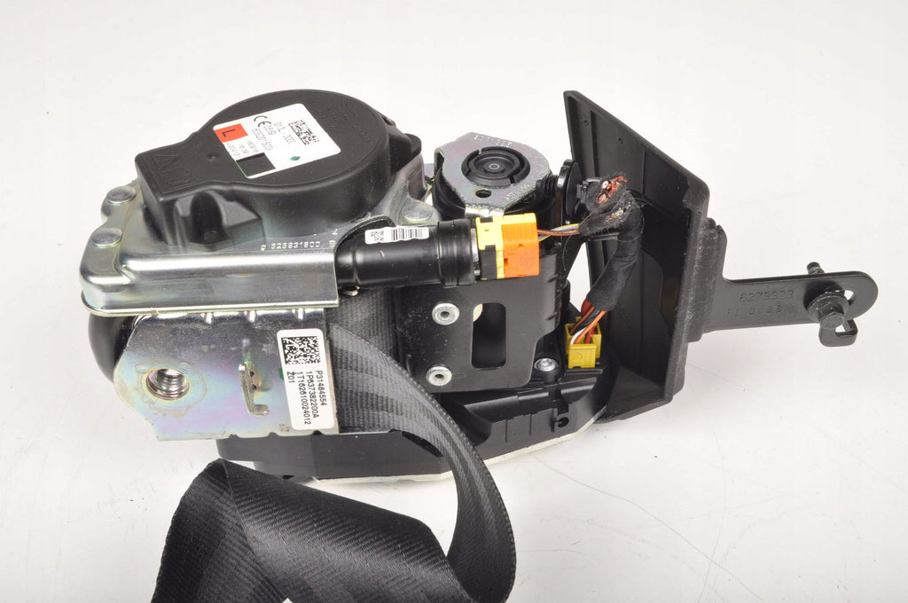 VOLVO V90 II BELT LEFT FRONT 636201500A 31484554