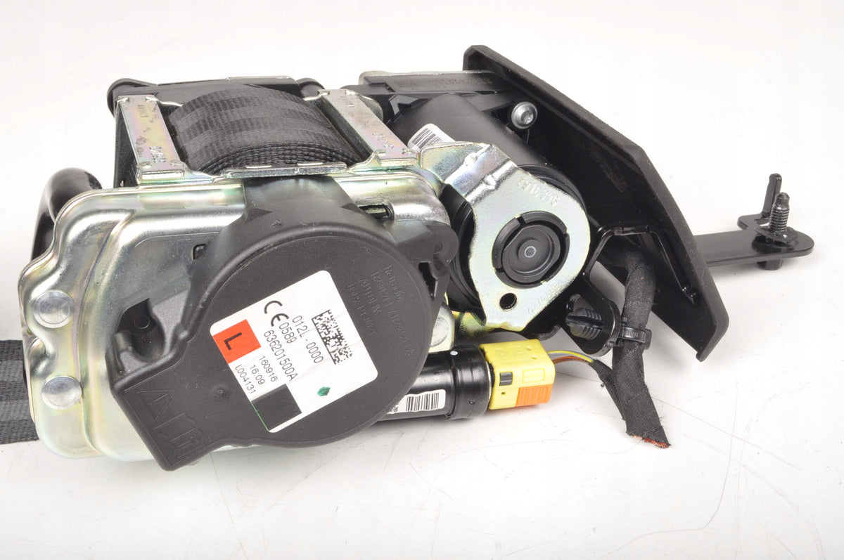 VOLVO V90 II BELT LEFT FRONT 636201500A 31484554