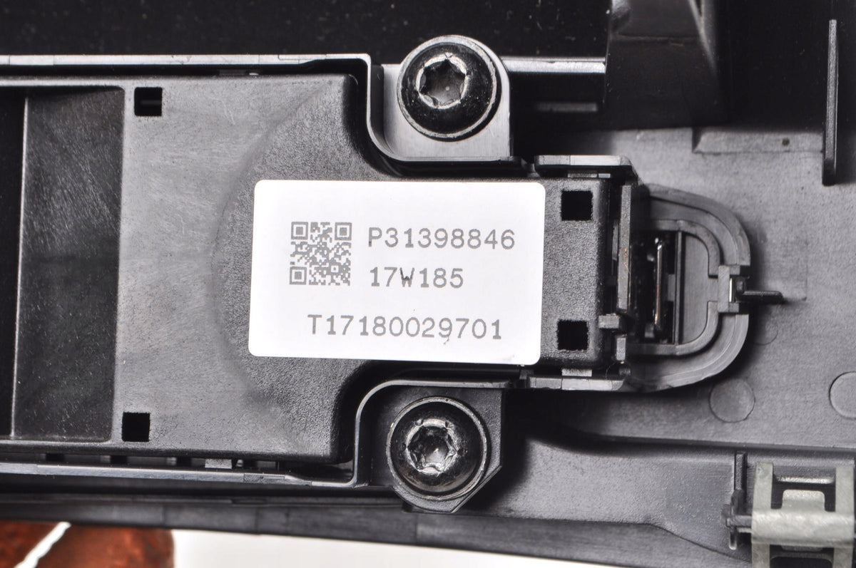VOLVO V90 II RADIO PANEL P31398846