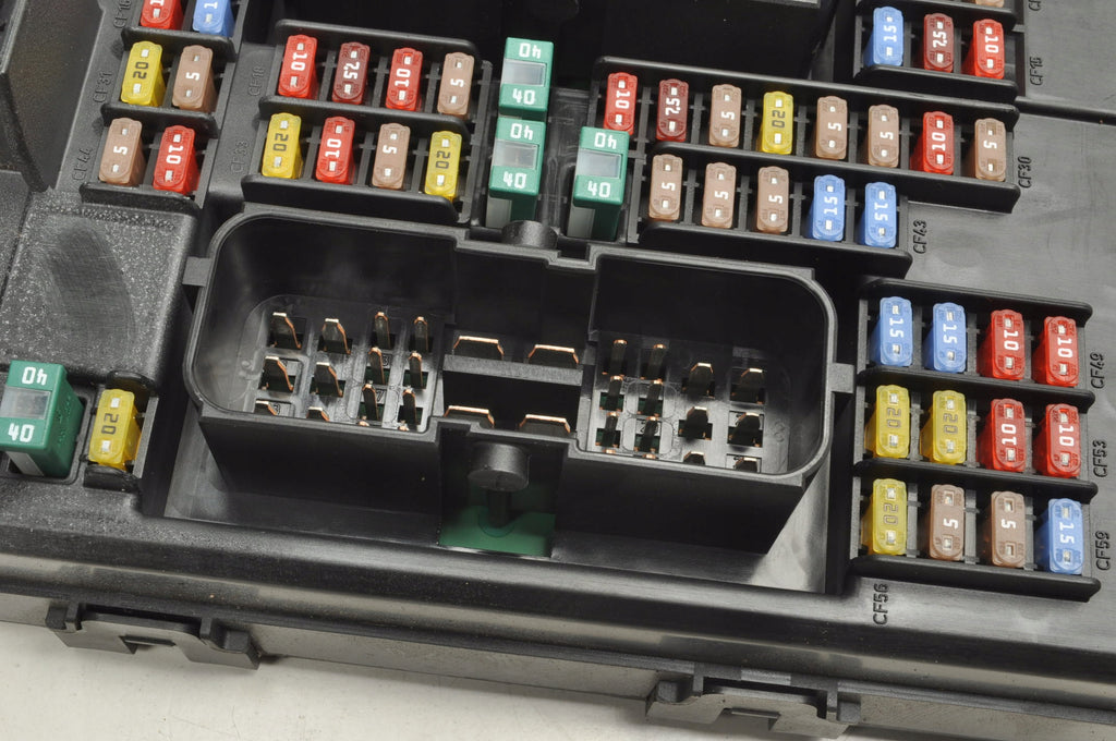 VOLVO V90 II S90 II V60 XC90 XC60 FUSE BOX 31346672