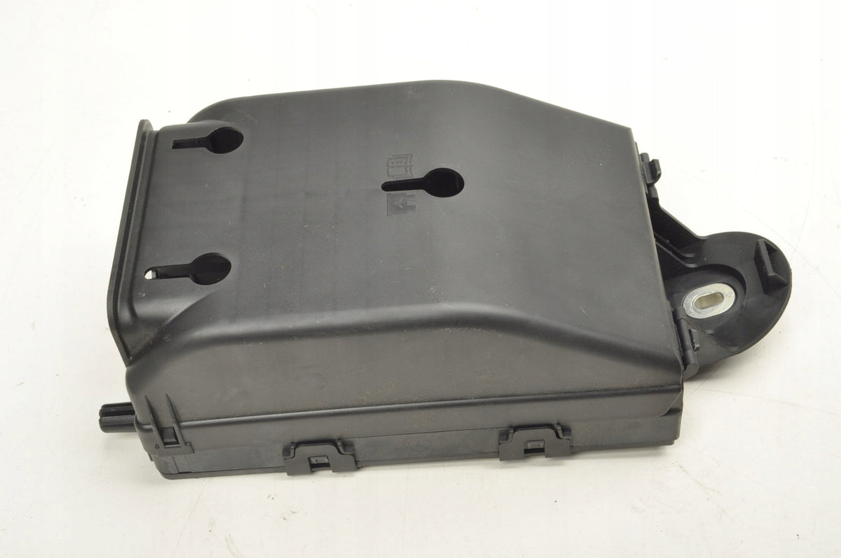 VOLVO V90 II S90 II V60 XC90 XC60 FUSE BOX 31346672