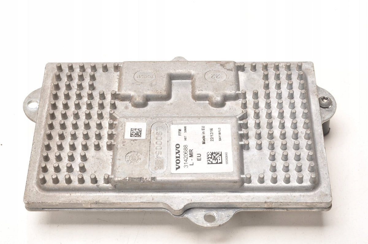 VOLVO V90 II S90 II XC90 II CONVERTER LED MODULE 31420688