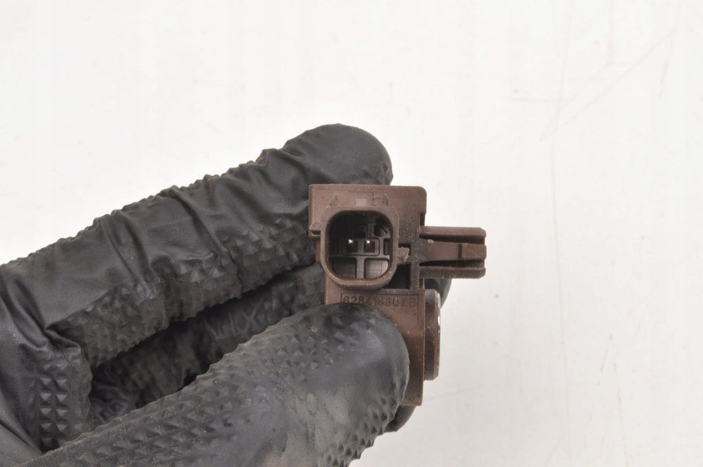 VOLVO V90 II S90 IMPACT SENSOR 31451530