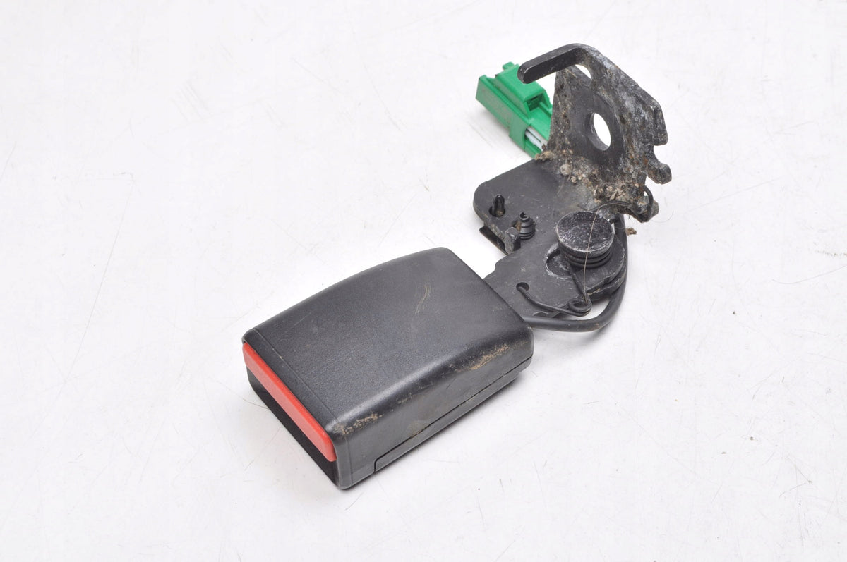 VOLVO V90 II SEAT BELT BUCKLE 32239047