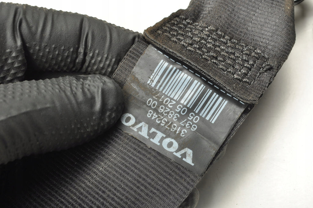 VOLVO V90 II SEAT BELT RIGHT FRONT 31675248