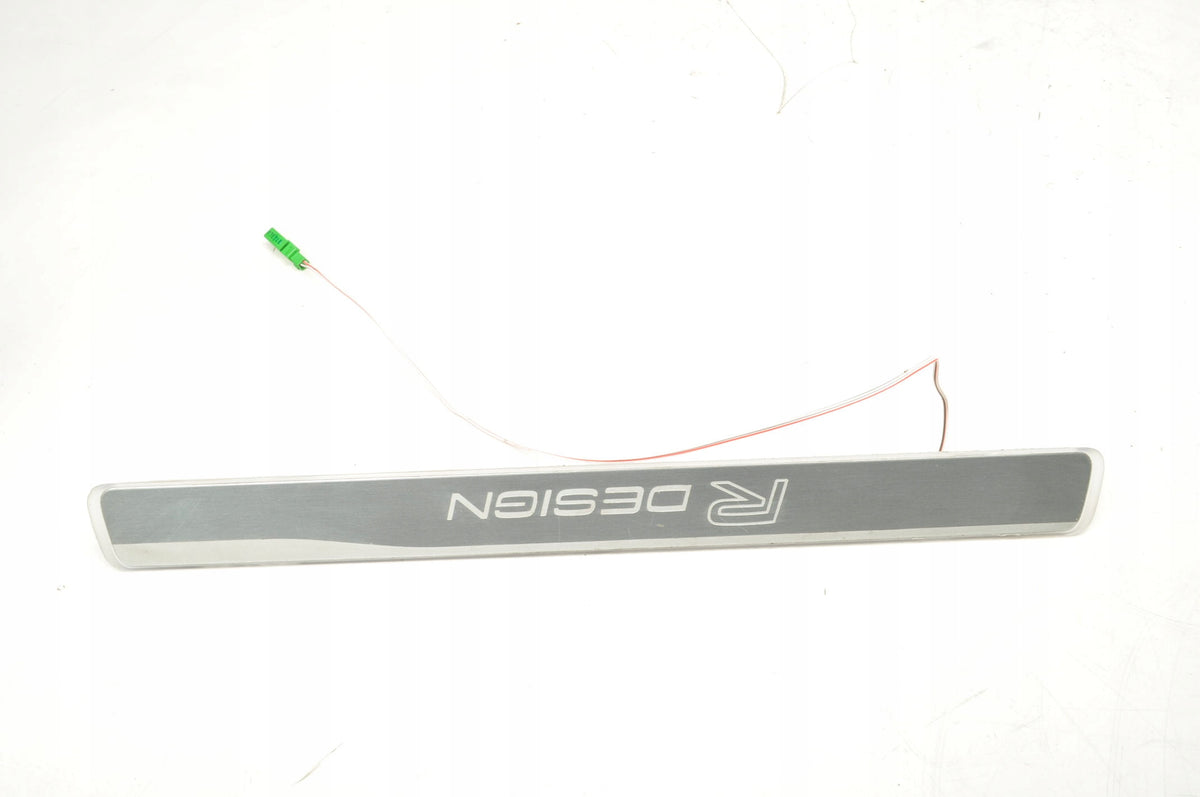 VOLVO V90 II THRESHOLD STRIP LEFT FRONT R-DESIGN 31479065