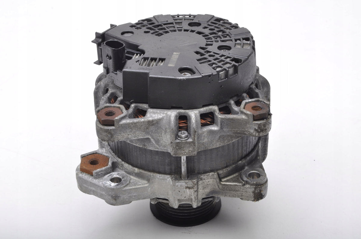 VOLVO V90 II XC40 V40 II S60 II V70 XC60 I 2.0 D4 ALTERNATOR 30659580
