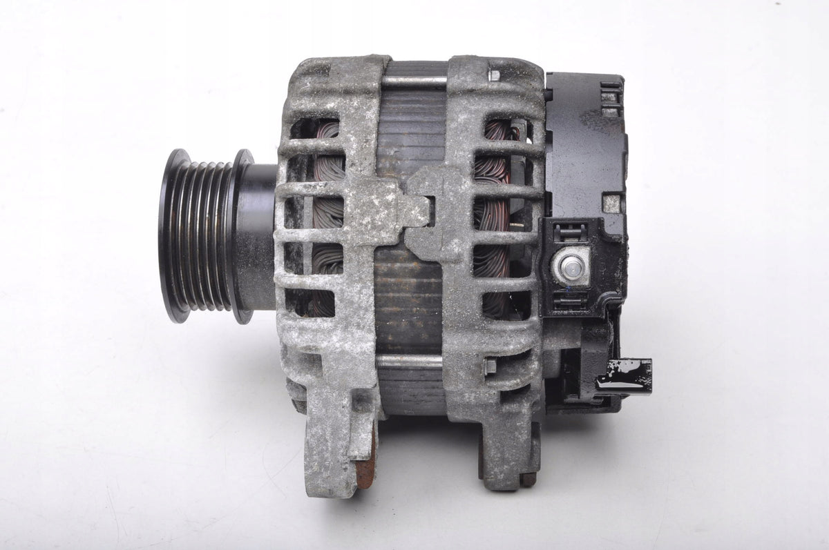 VOLVO V90 II XC40 V40 II S60 II V70 XC60 I 2.0 D4 ALTERNATOR 30659580