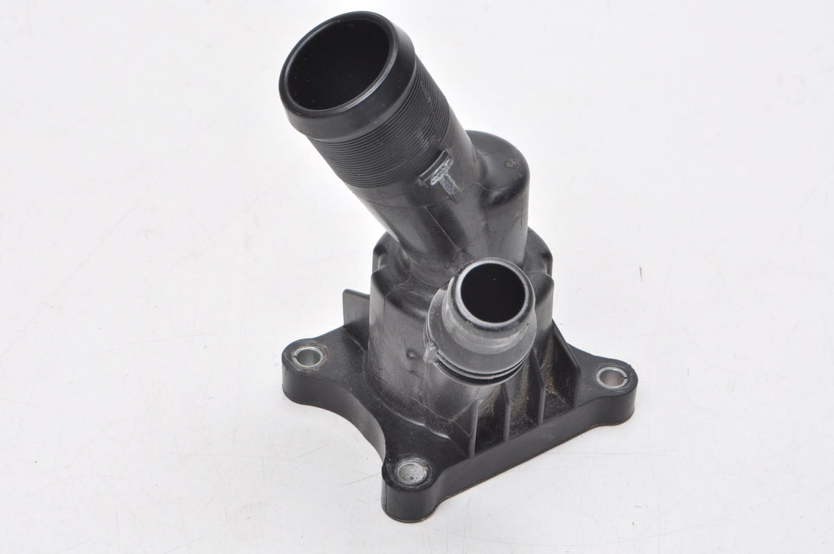 VOLVO V90 II XC90 II XC40 II 2.0 16V D5 235KM THERMOSTAT HOUSING 31686046