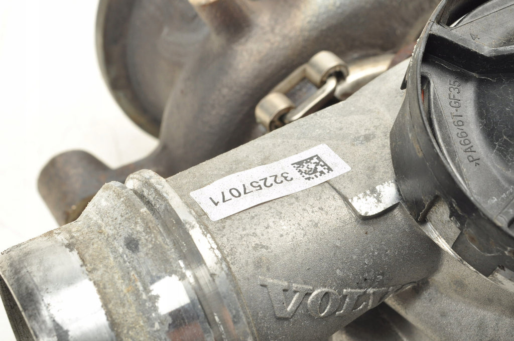 VOLVO XC40 1.5 T3 12V 163KM TURBINE TURBOCHARGER 32257071