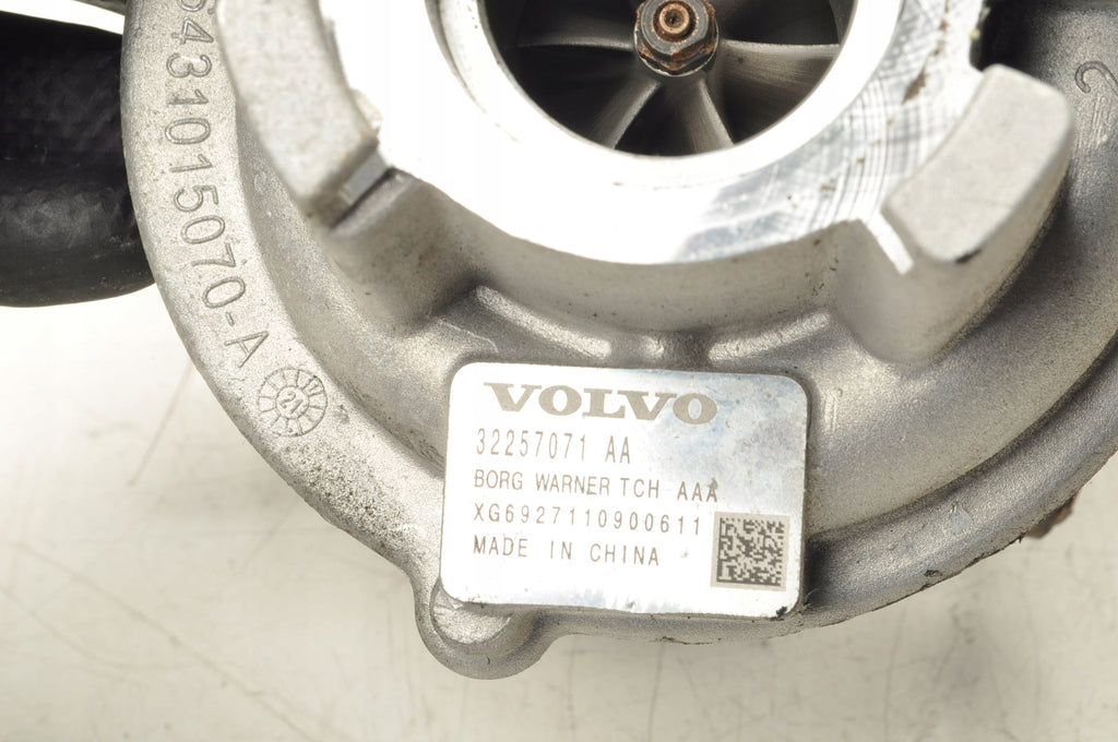 VOLVO XC40 1.5 T3 12V 163KM TURBINE TURBOCHARGER 32257071