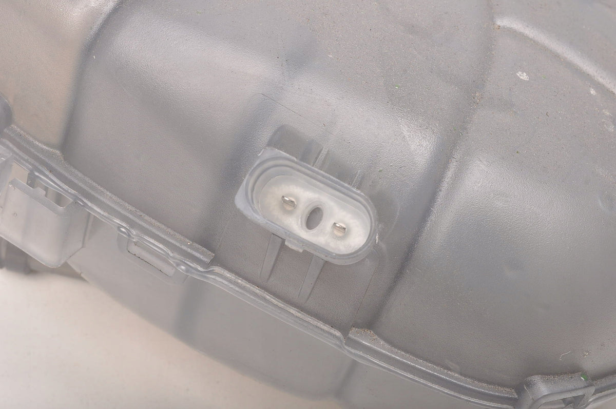 VOLVO XC40 2.0 B4 EXPANSION TANK 25R 31686047
