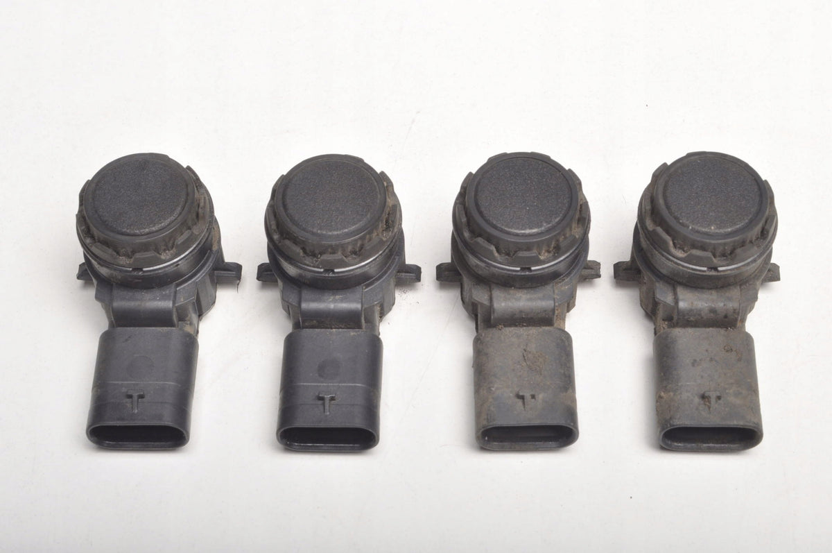 VOLVO XC40 2018- PDC REVERSING PARKING SENSOR 32271117