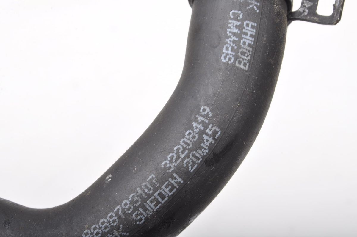 VOLVO XC40 2018- PIPE HOSE AIR HOSE 32208419
