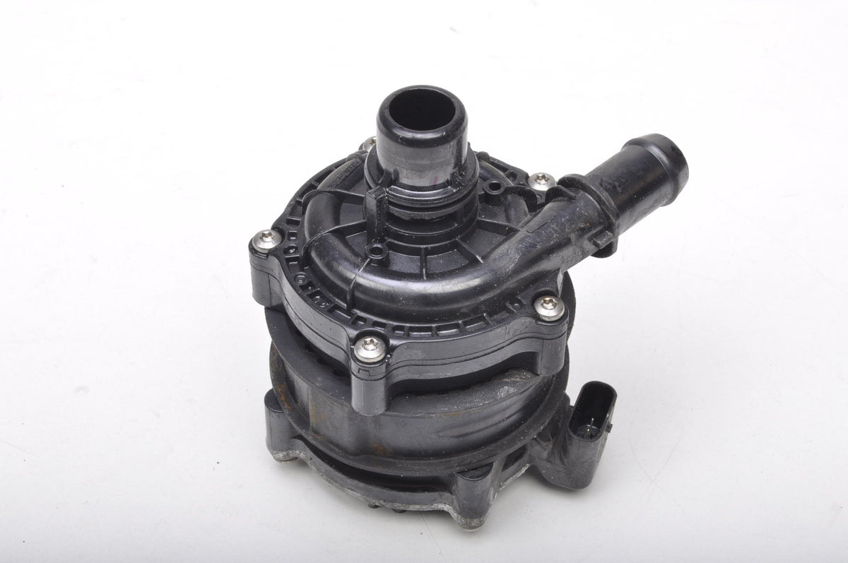 VOLVO XC40 2018- T5 WATER PUMP 32222737