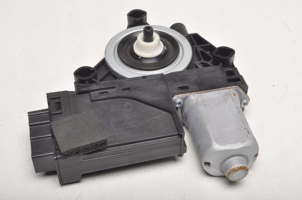 VOLVO XC40 2018- WINDSCREEN MOTOR LEFT REAR 32283266 966264-102