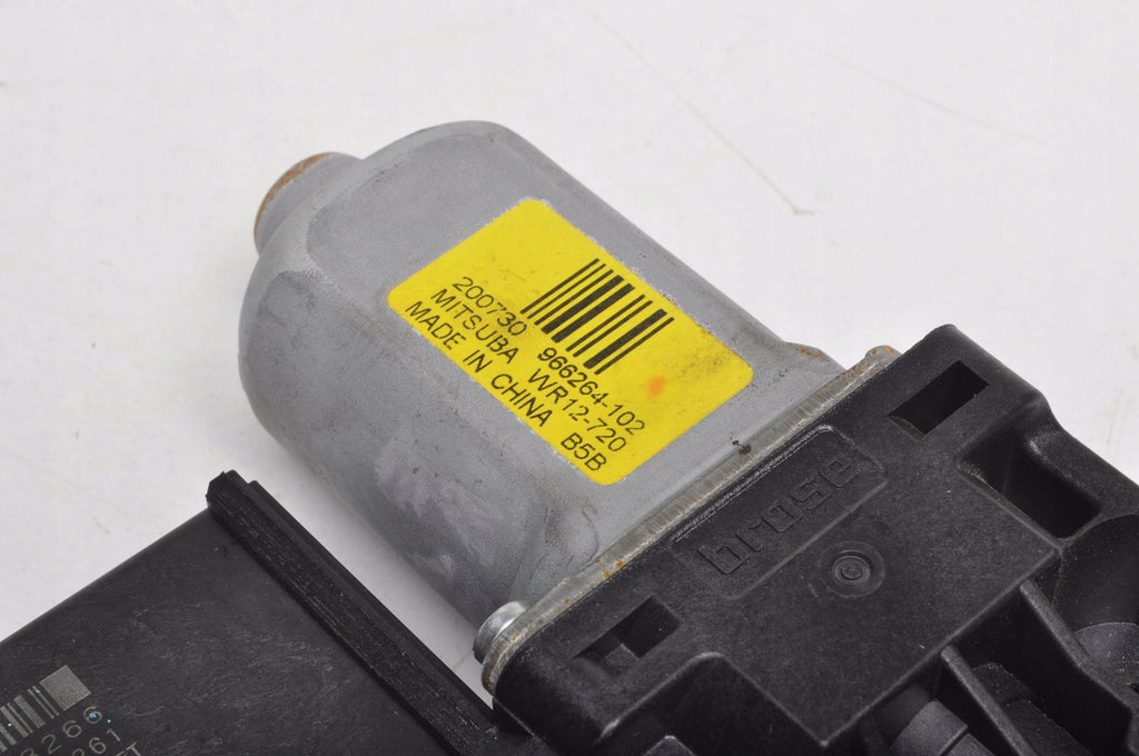 VOLVO XC40 2018- WINDSCREEN MOTOR LEFT REAR 32283266 966264-102