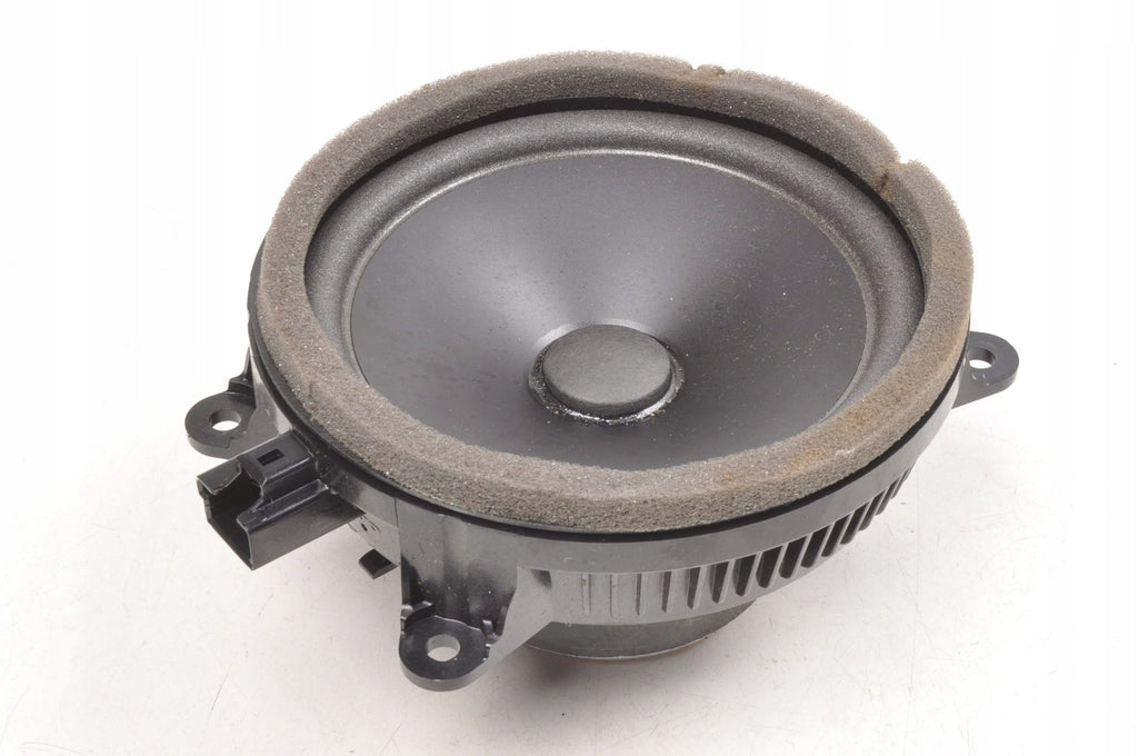 VOLVO XC40 31489043 SPEAKER