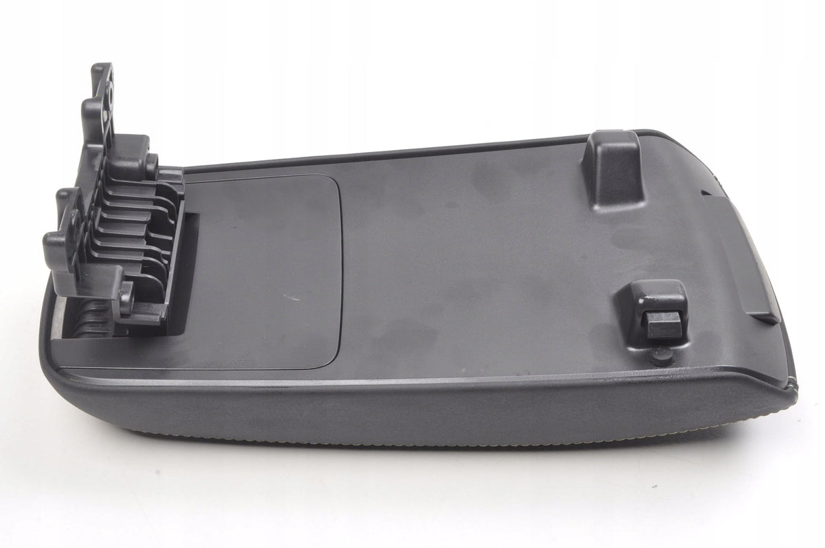 VOLVO XC40 ARMREST 32352693 2025R LIFT