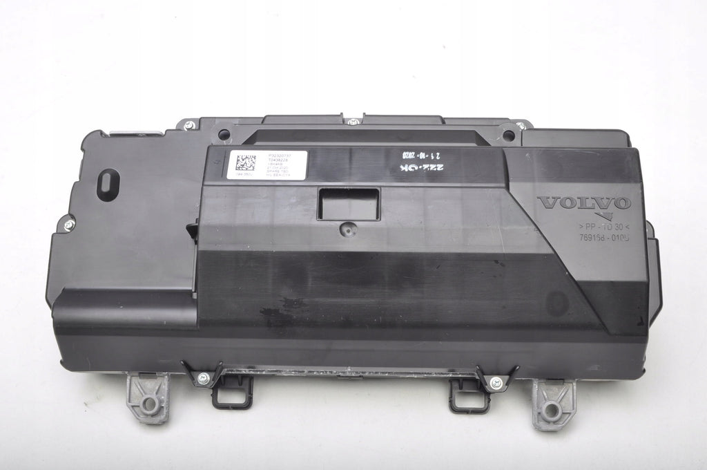 VOLVO XC40 B4 2.0 Hybrid COUNTER CLOCKS 32320737