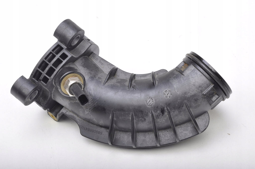 VOLVO XC40 B4 Mild-Hybrid PIPE AIR INTAKE 5800666410 2020R