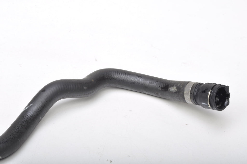 VOLVO XC40 B4 Mild-Hybrid PIPE WATER LINE 2020