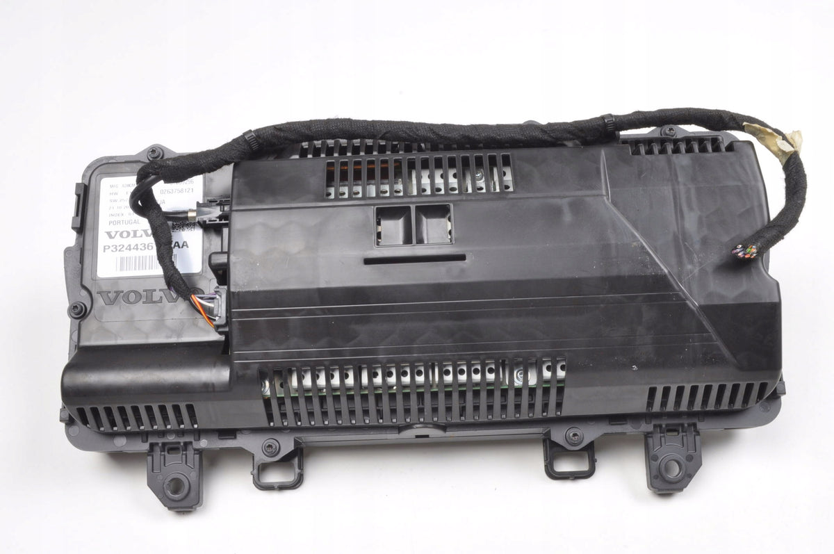 VOLVO XC40 COUNTER CLOCKS 32443619 2026