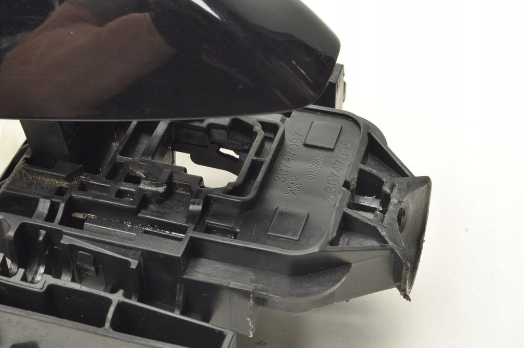 VOLVO XC40 DOOR HANDLE EXTERIOR RIGHT REAR 31462056 717 30747097