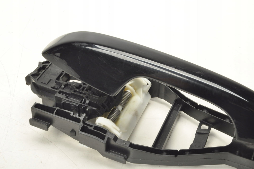 VOLVO XC40 DOOR HANDLE EXTERIOR RIGHT REAR 31462056 717 30747097
