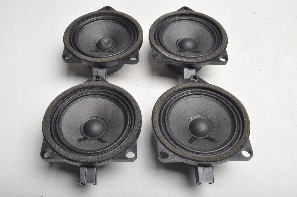VOLVO XC40 DOOR SPEAKER FRONT SET 31438477