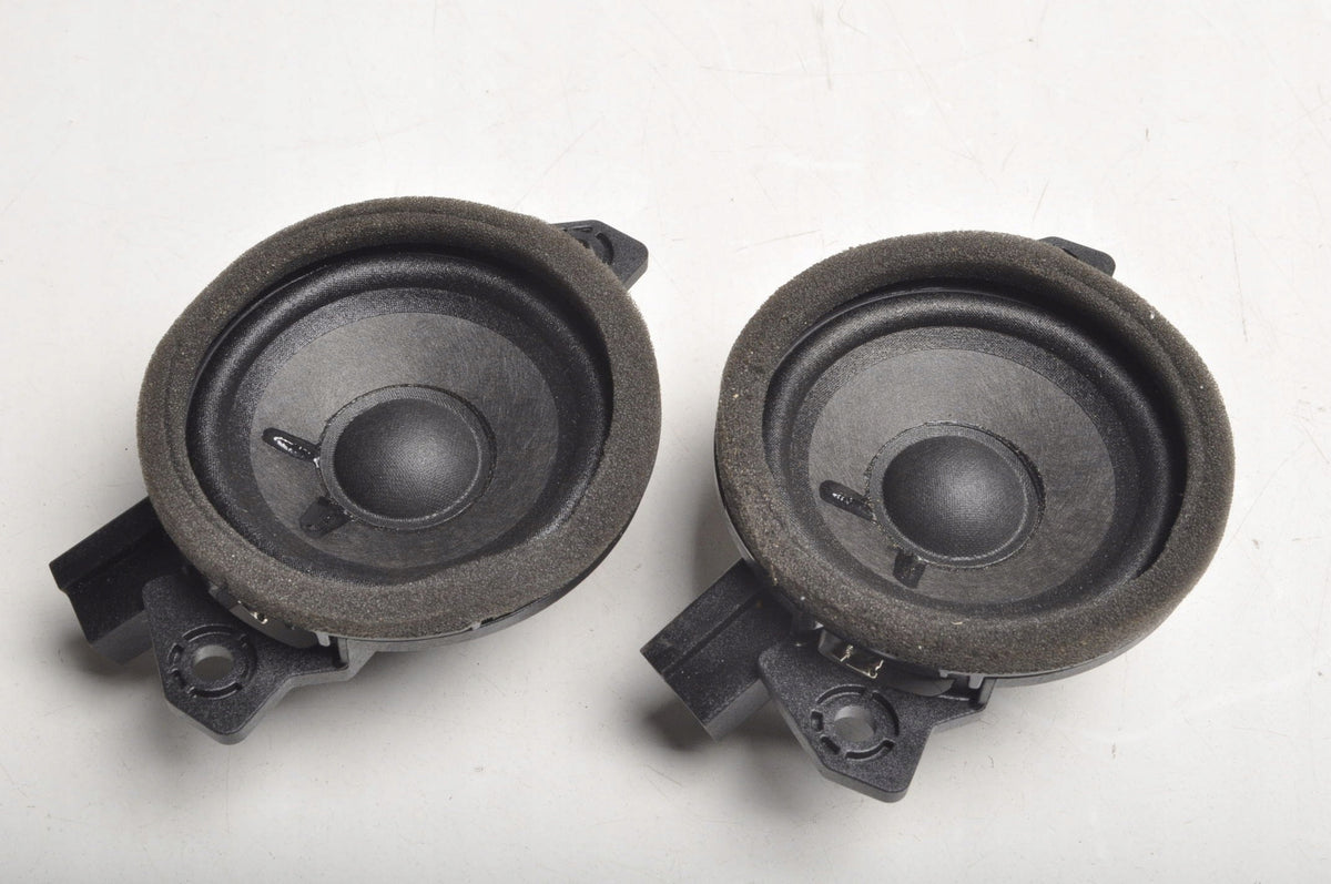 VOLVO XC40 DOOR SPEAKER REAR 32212818