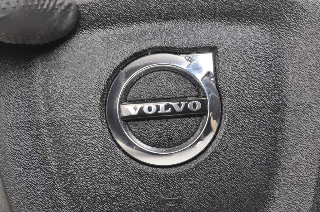 VOLVO XC40 DRIVER AIRBAG 2025R 32384652